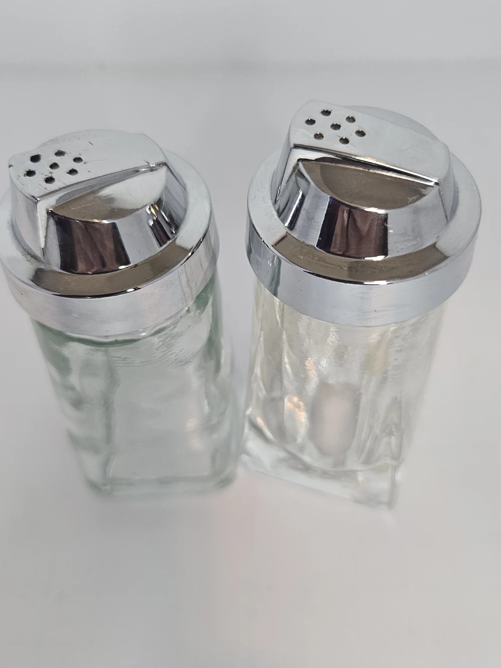 Vintage Salt & Pepper Shaker FEDERAL HOUSEWARES Glass With Silver Top